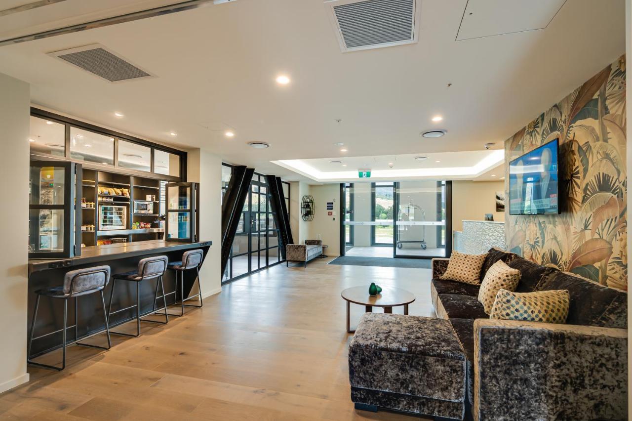 La Quinta By Wyndham Remarkables Park Queenstown Exterior photo